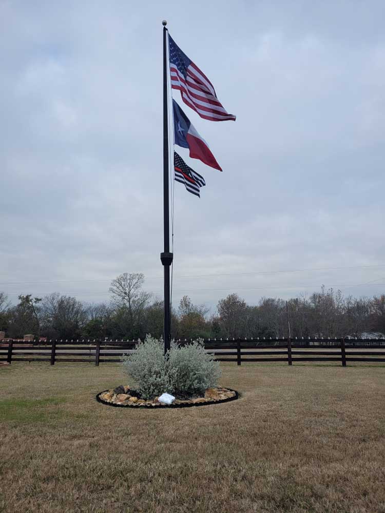 External-Rotating-35'-Black-Anodized-with-O2-Light-6'x10'-US-5'x8'-TX-3'x5'-TRL-2Ply